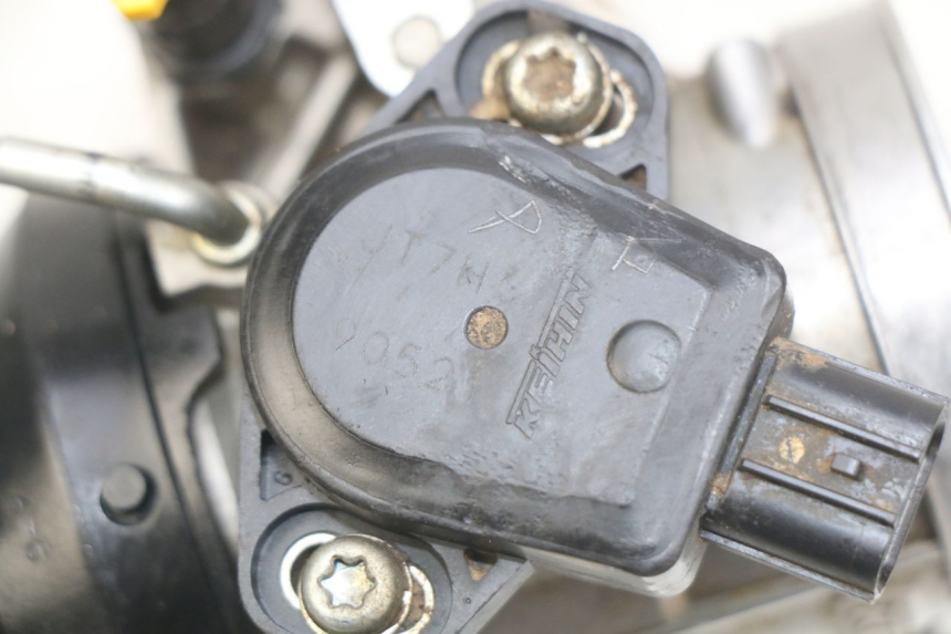 photo de INJECTION HONDA CRF CR-F 450 (2009 - 2012) - Zoom état d’usage