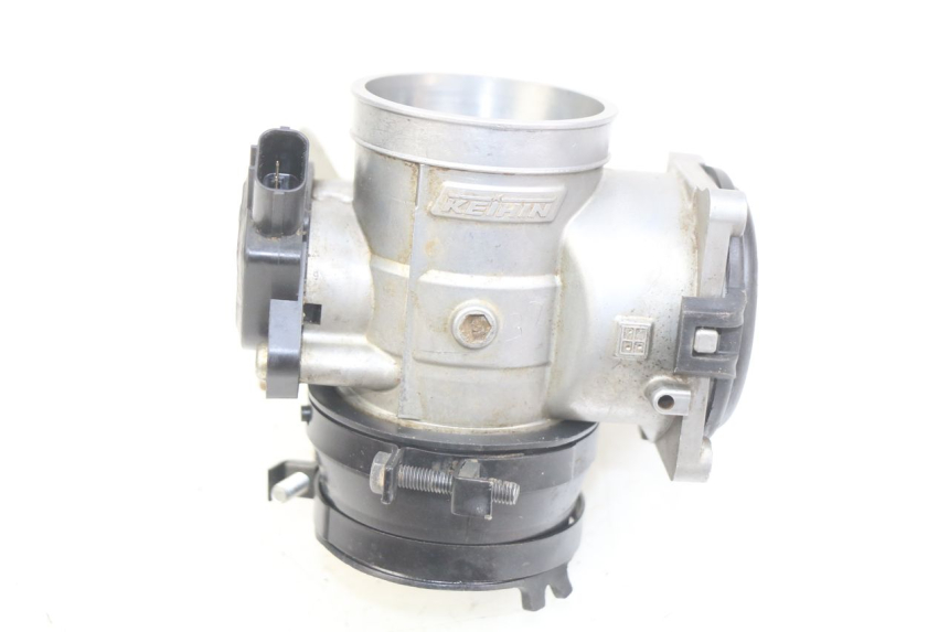 photo de INJECTION HONDA CRF CR-F 450 (2009 - 2012) - Gros plan technique