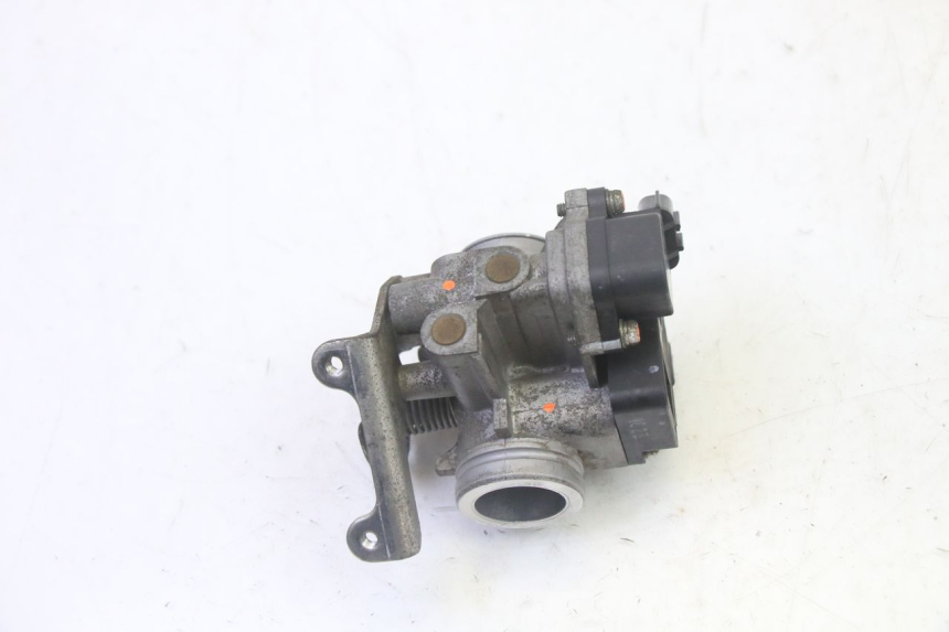 photo de INJECTION YAMAHA CYGNUS X INJECTION 125 (2007 - 2013) - Autre angle de vue