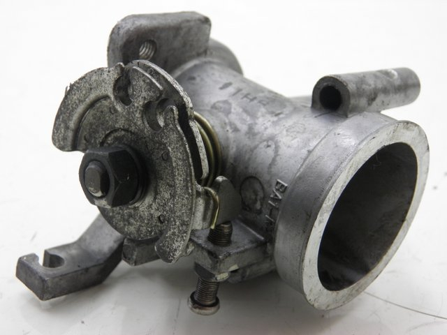 photo de INJECTION DAELIM VJ ROADWIN 125 (2008 - 2010) - Autre angle de vue