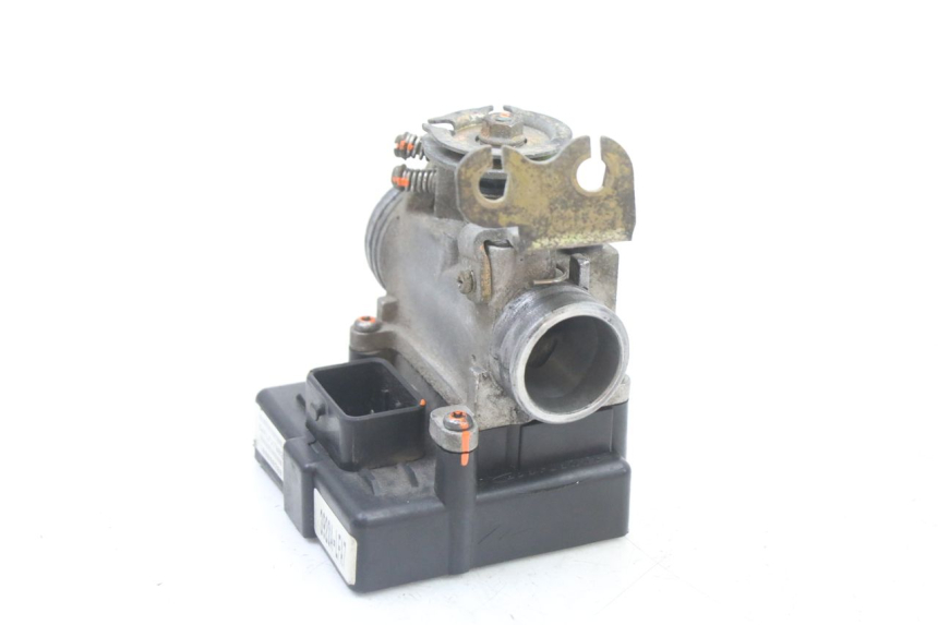 photo de INJECTION KYMCO DINK STREET 125 (2009 - 2014) - Autre angle de vue