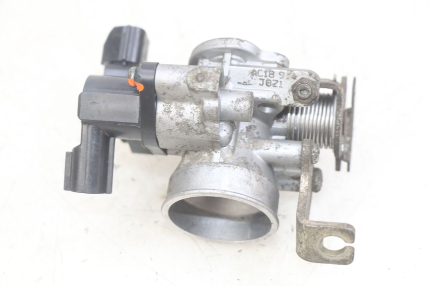 photo de INJECTION PEUGEOT DJANGO 4T 50 (2014 - 2019) - Autre angle de vue