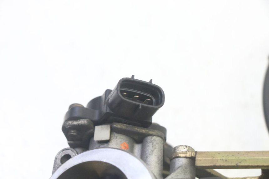 photo de INJECTION SUZUKI DL V STROM 1000 (2002 - 2007) - Zoom état d’usage