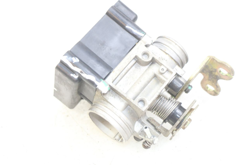 photo de INJECTION KYMCO DOWNTOWN ABS 125 (2015 - 2017) - État de surface