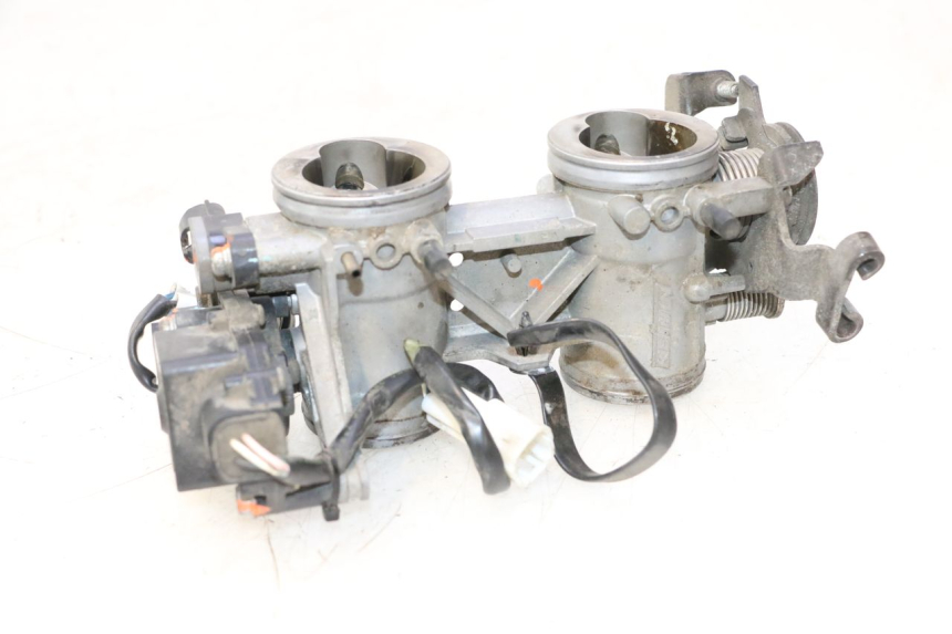 photo de INJECTION KAWASAKI ER-6 ER6 N 650 (2005 - 2009) - Marquages et références