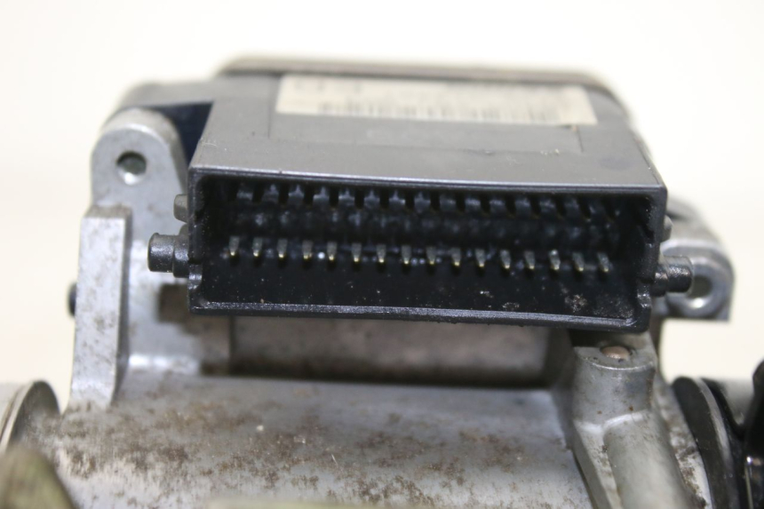 photo de INJECTION HONDA FES S-WING SWING ABS 125 (2007 - 2015) - Zoom état d’usage