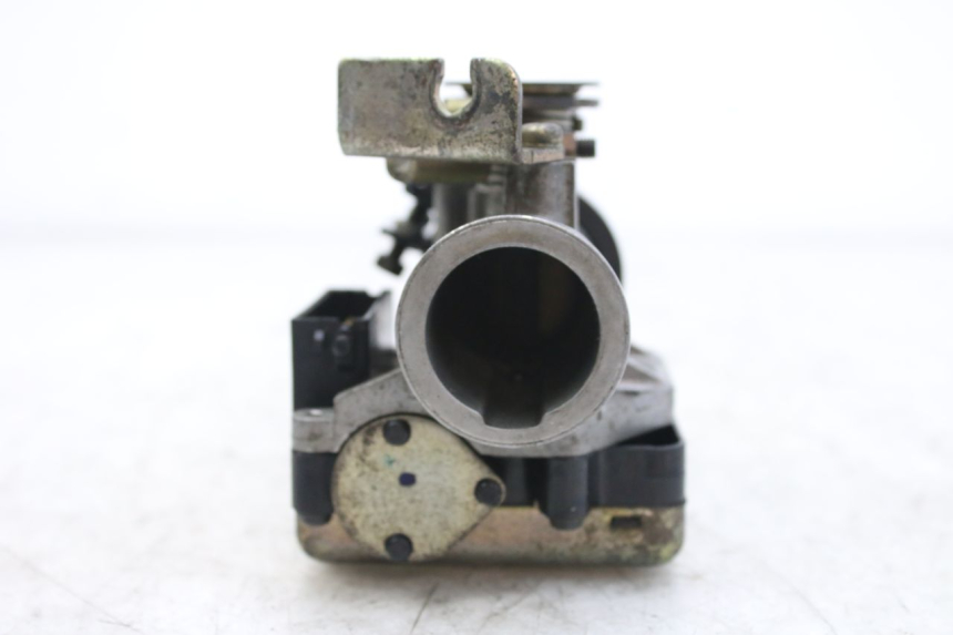 photo de INJECTION HONDA FES S-WING SWING ABS 125 (2007 - 2015) - Points de fixation