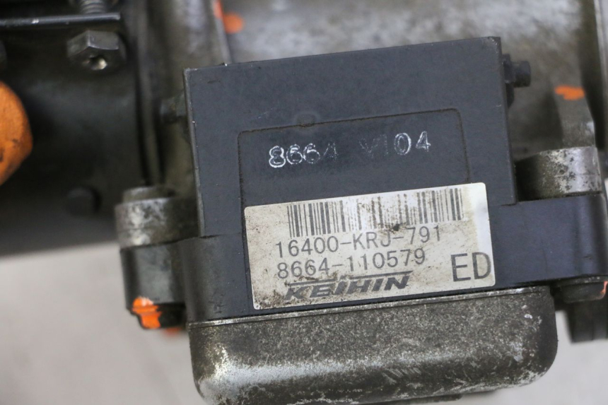 photo de INJECTION HONDA FES S-WING SWING ABS 125 (2007 - 2015) - Points de fixation