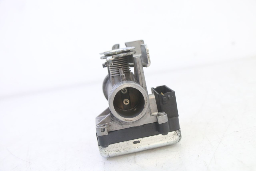 photo de INJECTION HONDA FES S-WING SWING ABS 125 (2007 - 2015) - Détail de la pièce