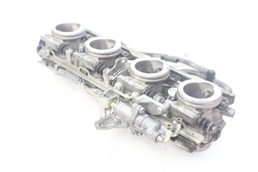 photo de INJECTION YAMAHA FJR ABS 1300 (2006 - 2012) - Gros plan technique