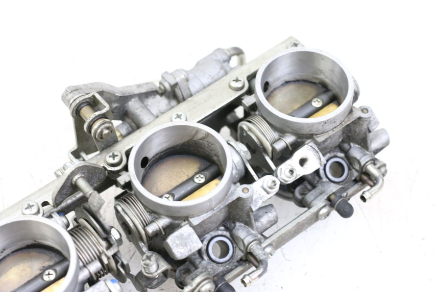 photo de INJECTION YAMAHA FJR ABS 1300 (2006 - 2012) - Détails caractéristiques