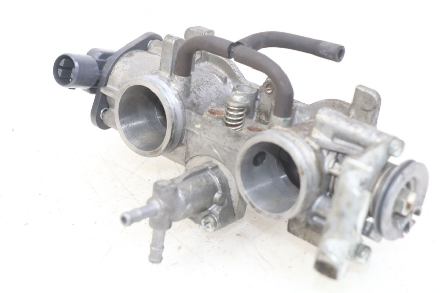 photo de INJECTION HONDA FJS SILVERWING SILVER WING 400 (2009 - 2016) - Points de fixation