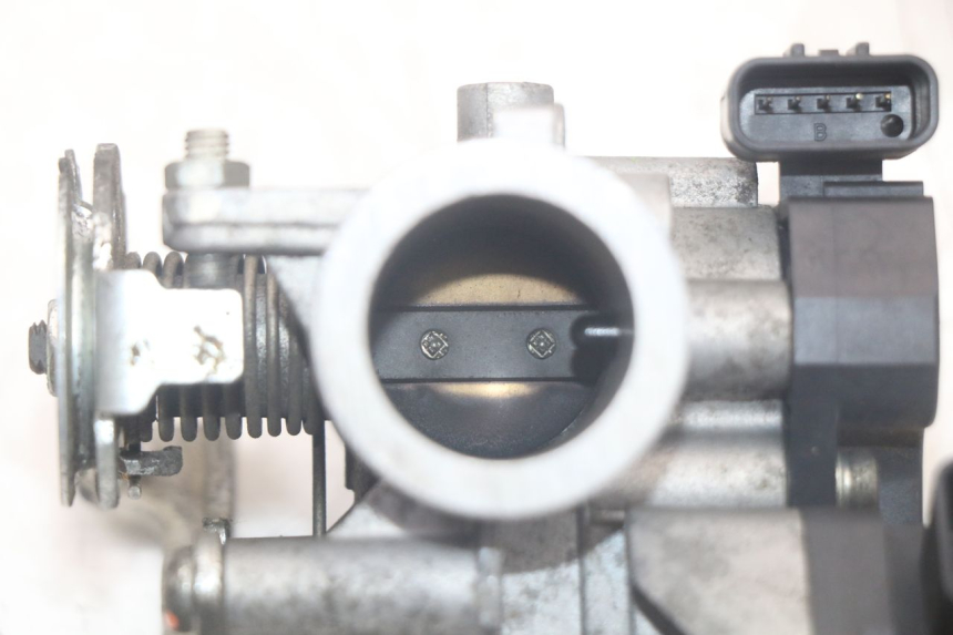 photo de INJECTION MBK FLAME X 125 (2004 - 2007) - Détail de la pièce