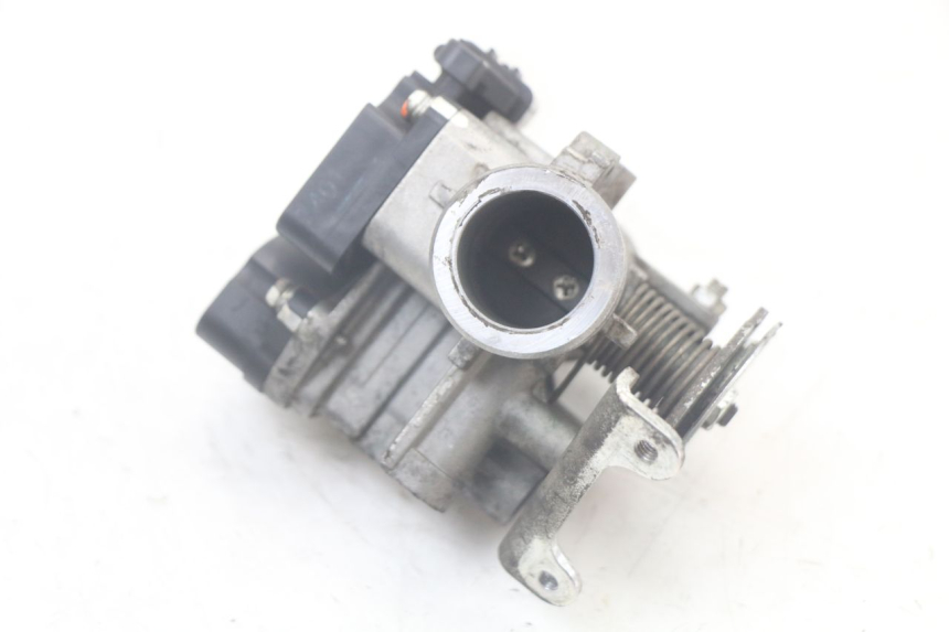 photo de INJECTION MBK FLAME X 125 (2004 - 2007) - Autre angle de vue