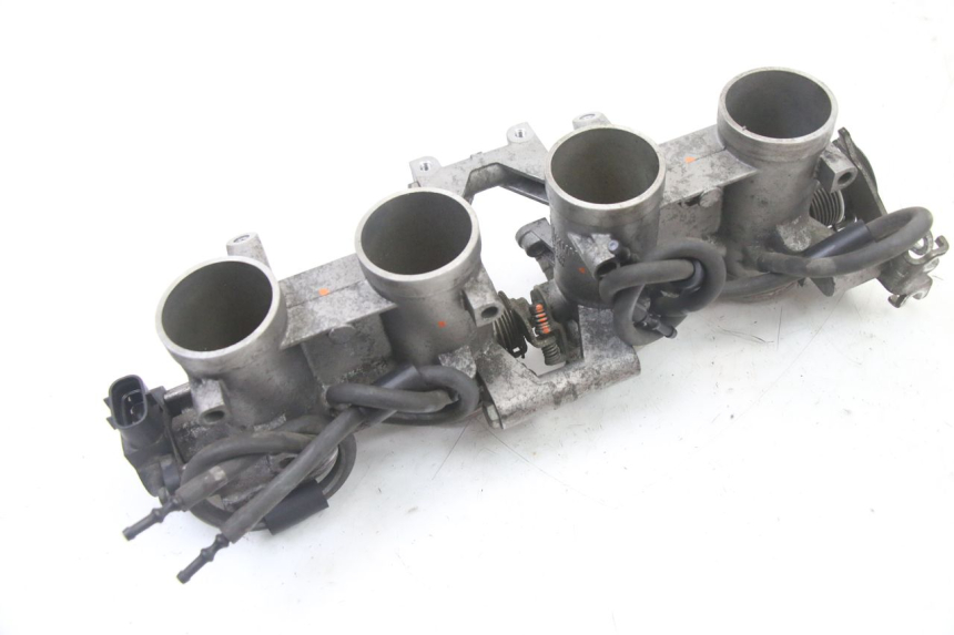 photo de INJECTION YAMAHA FZ6 FAZER S2 600 (2007 - 2011) - Vue d’ensemble