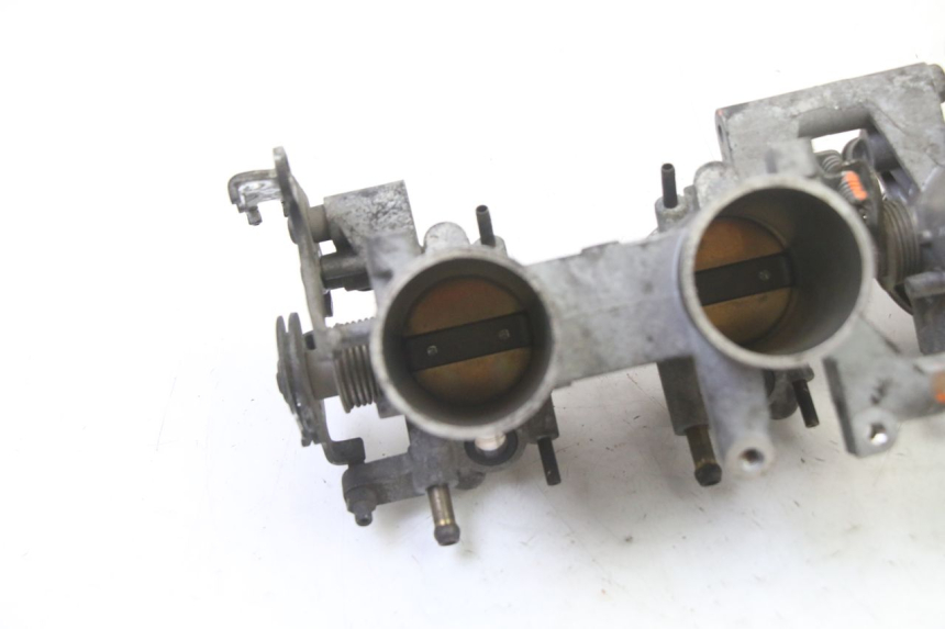 photo de INJECTION YAMAHA FZ6 FAZER S2 600 (2007 - 2011) - Détail de la pièce