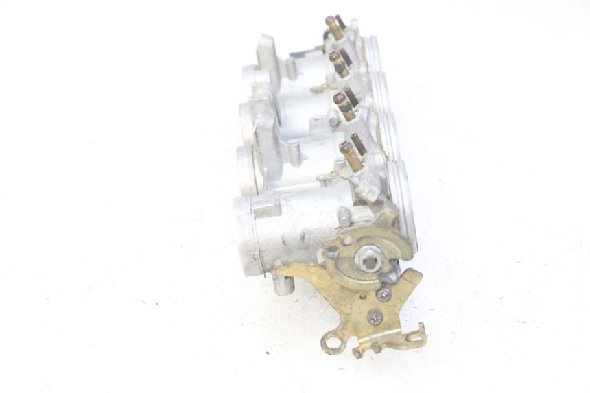 photo de INJECTION YAMAHA FZ6 N FAZER 600 (2004 - 2006) - Vue produit