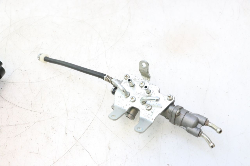 photo de INJECTION YAMAHA FZ8 800 (2010 - 2016) - Inspection visuelle