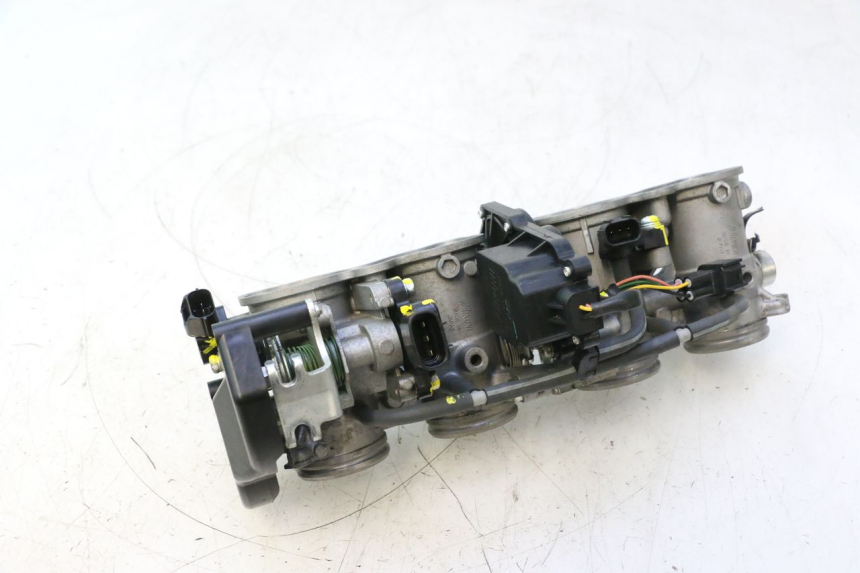 photo de INJECTION YAMAHA FZ8 800 (2010 - 2016) - Pièce contrôlée
