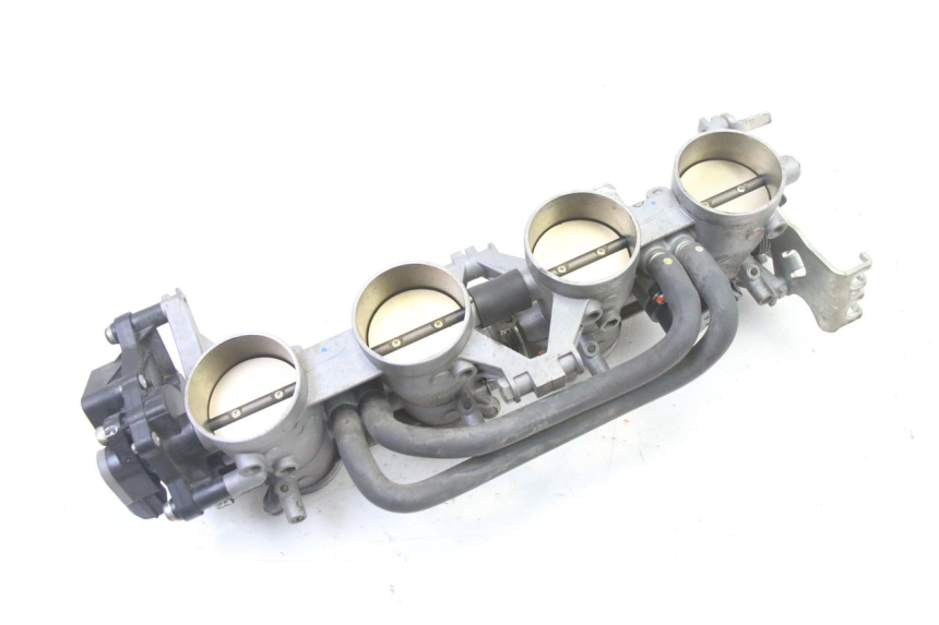 photo de INJECTION SUZUKI GSR 750 (2011 - 2017) - Points de fixation