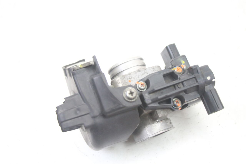 photo de INJECTION HONDA FORZA 125 (2021 - 2025) - Gros plan technique