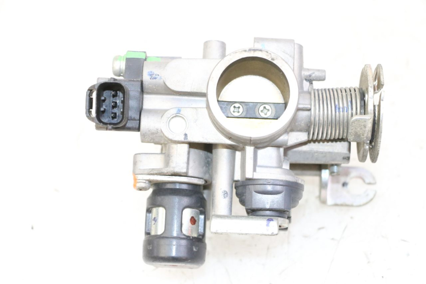 photo de INJECTION SYM JOYMAX 125 (2010 - 2017) - Autre angle de vue