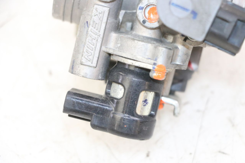 photo de INJECTION SYM JOYMAX 125 (2010 - 2017) - Gros plan technique