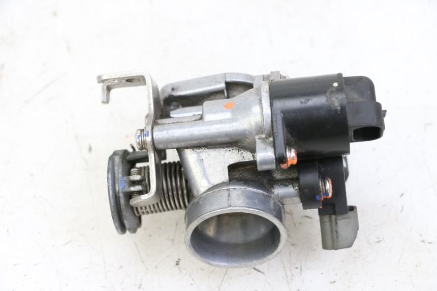 photo de INJECTION KEEWAY K-LIGHT KLIGHT 125 (2018 - 2025) - Gros plan technique