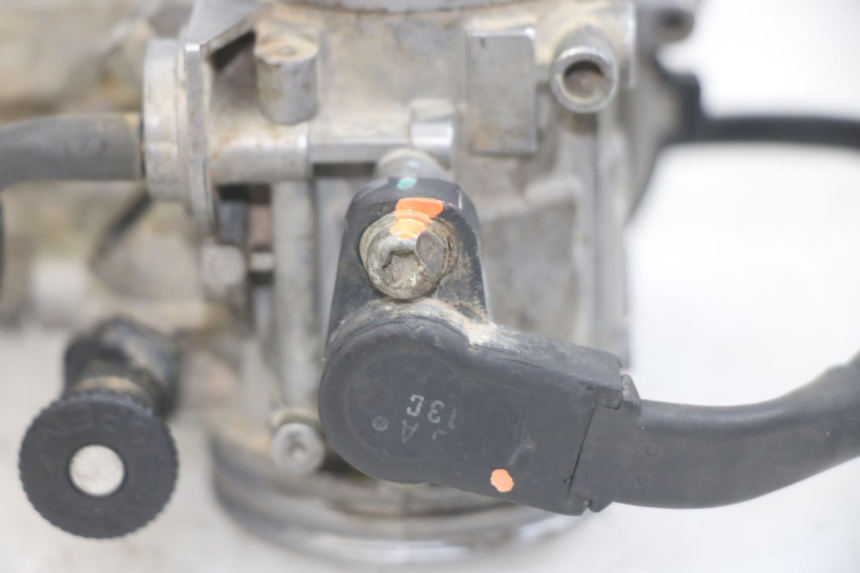 photo de INJECTION KAWASAKI KXF KX-F 250 (2012 - 2014) - Gros plan technique