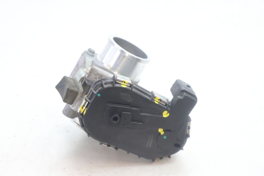 photo de INJECTION PIAGGIO MP3 HPE 530 (2022 - 2026) - Points de fixation