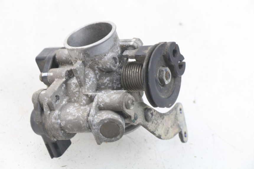 photo de INJECTION MBK MW TRYPTIK 125 (2017 - 2022) - Gros plan technique