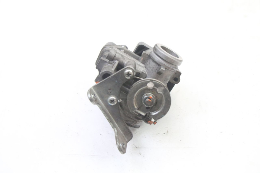 photo de INJECTION MBK OVETTO 4T 50 (2008 - 2016) - Gros plan technique