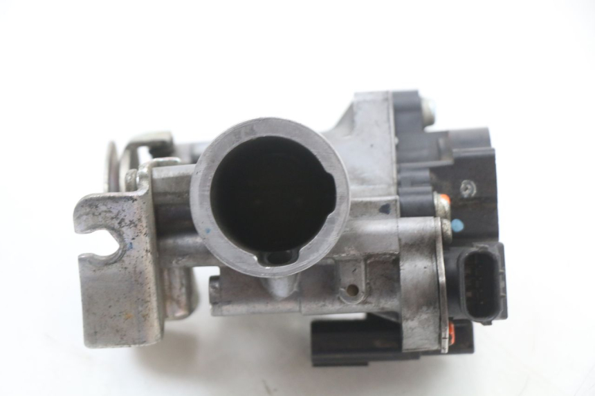 photo de INJECTION HONDA PCX (JF47) 125 (2012 - 2013) - Autre angle de vue