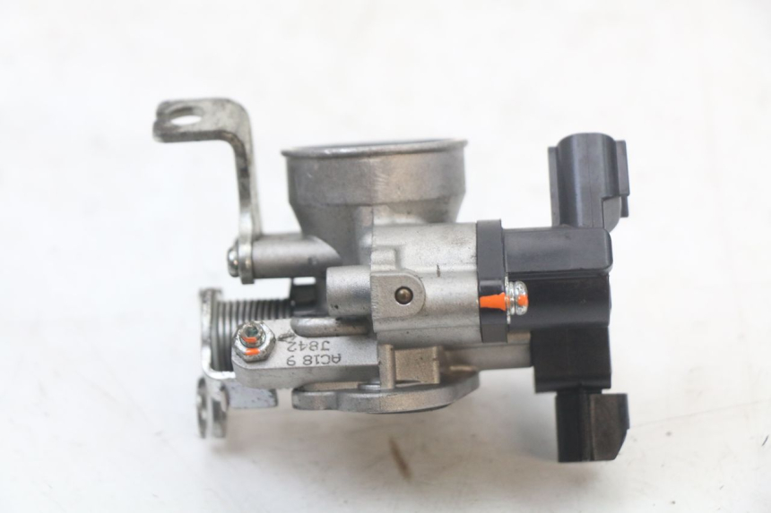 photo de INJECTION PEUGEOT STREETZONE 4T 50 (2018 - 2023) - Détail de la pièce