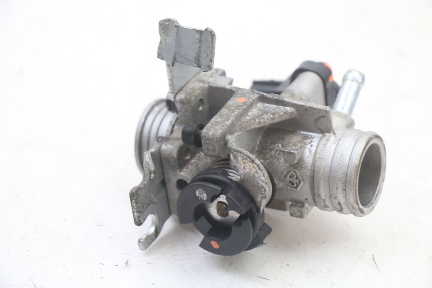 photo de INJECTION PIAGGIO ZIP 4T 50 (2018 - 2020) - Gros plan technique