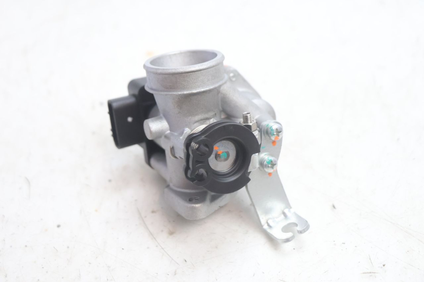 photo de INJECTION JM MOTORS R-MAX TECH 50 (2024 - 2026) - Points de fixation