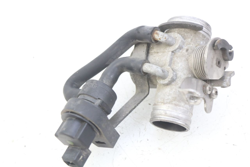 photo de INJECTION PEUGEOT SATELIS COMPRESSOR K15 125 (2006 - 2009) - Zoom état d’usage