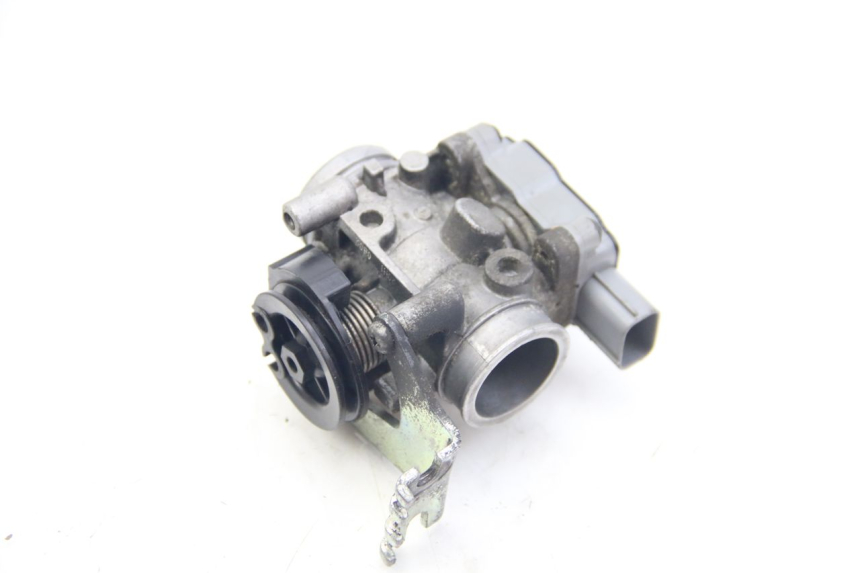 photo de INJECTION SUZUKI SIXTEEN 125 (2008 - 2010) - Détail de la pièce