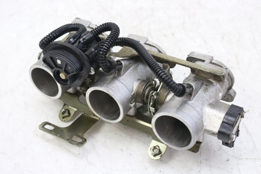 photo de INJECTION TRIUMPH SPRINT ST 955 (1999 - 2001) - Vue principale