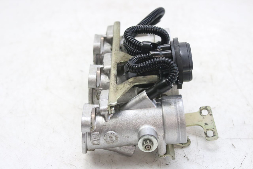 photo de INJECTION TRIUMPH SPRINT ST 955 (1999 - 2001) - État de surface