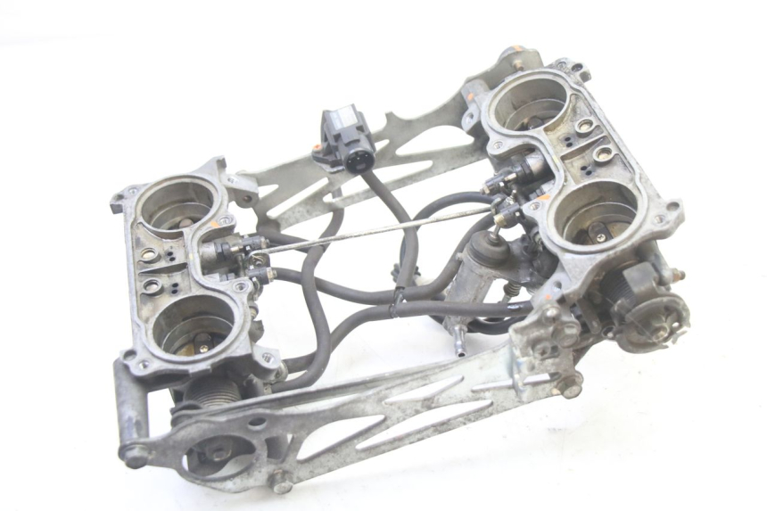 photo de INJECTION HONDA ST PAN EUROPEAN 1300 (2002 - 2013) - Vue d’ensemble