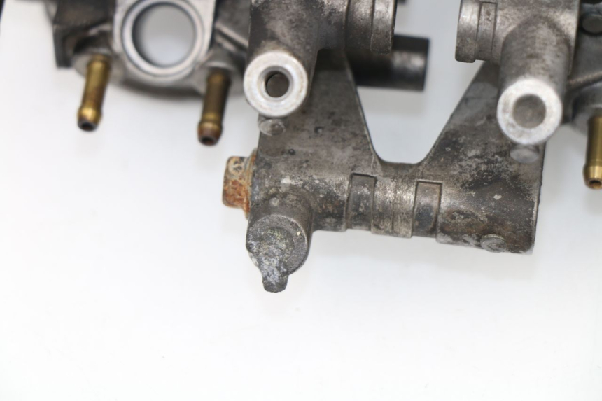 photo de INJECTION TRIUMPH STREET TRIPLE 675 (2007 - 2012) - Vue d’ensemble