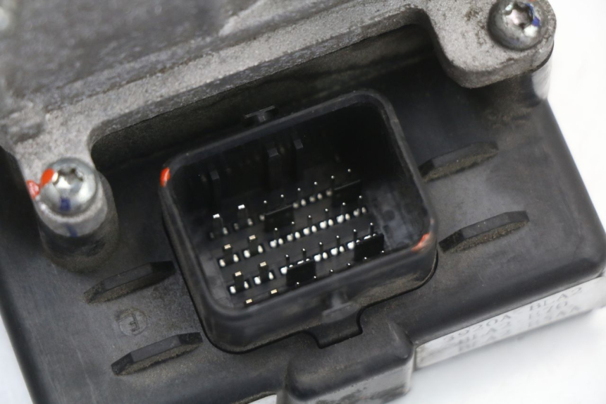 photo de INJECTION KYMCO SUPER 8 4T 50 (2021 - 2024) - État de surface