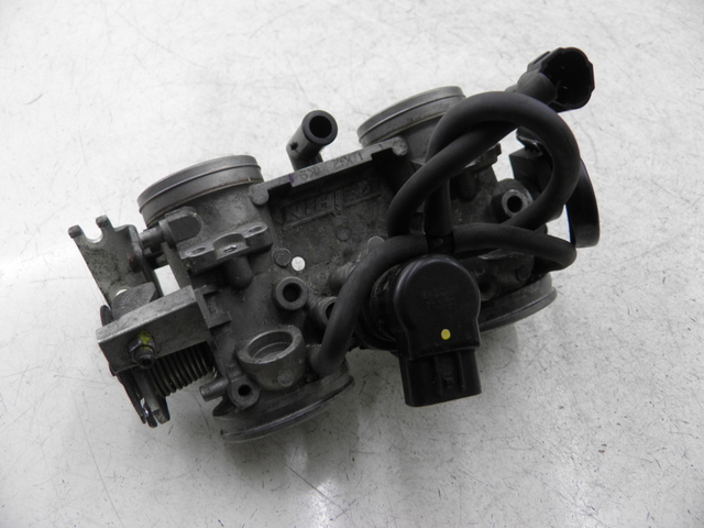 photo de INJECTION SUZUKI BURGMAN EXECUTIVE 650 (2008 - 2010) - Marquages et références