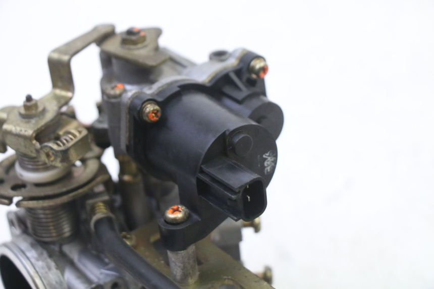 photo de INJECTION SUZUKI SV S 650 (2003 - 2009) - Points de fixation