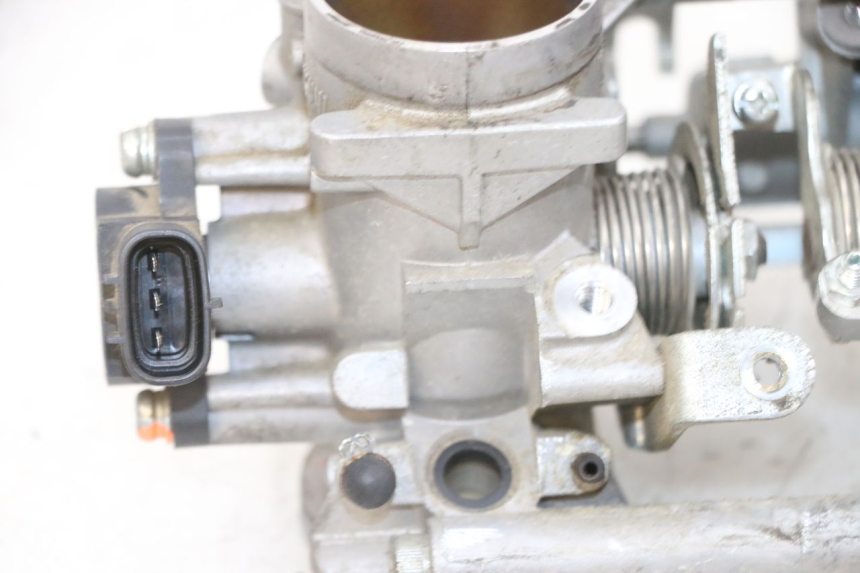 photo de INJECTION YAMAHA TDM ABS 900 (2002 - 2014) - Points de fixation