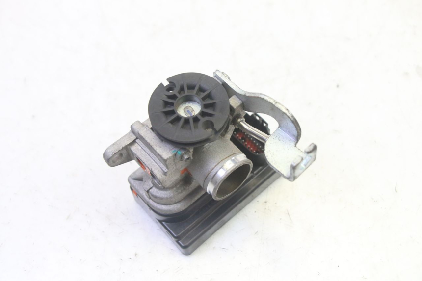 photo de INJECTION PEUGEOT TWEET PRO EFI 4T 50 (2021 - 2022) - Vue d’ensemble