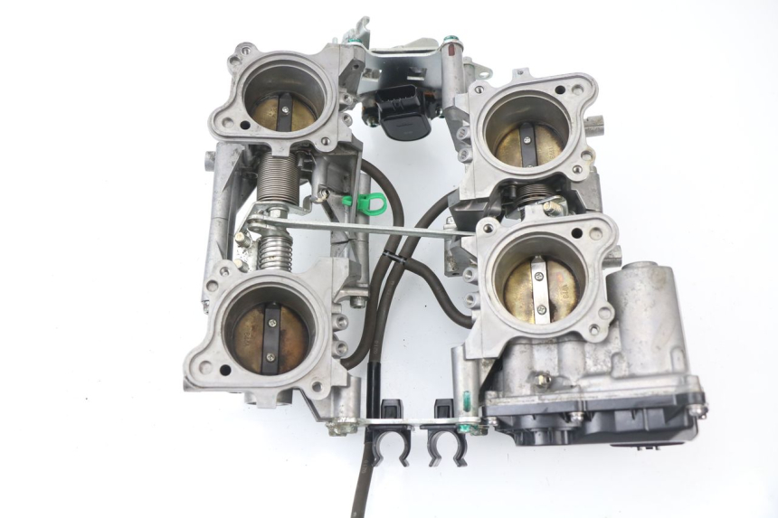 photo de INJECTION HONDA VFR F 1200 (2010 - 2015) - Gros plan technique