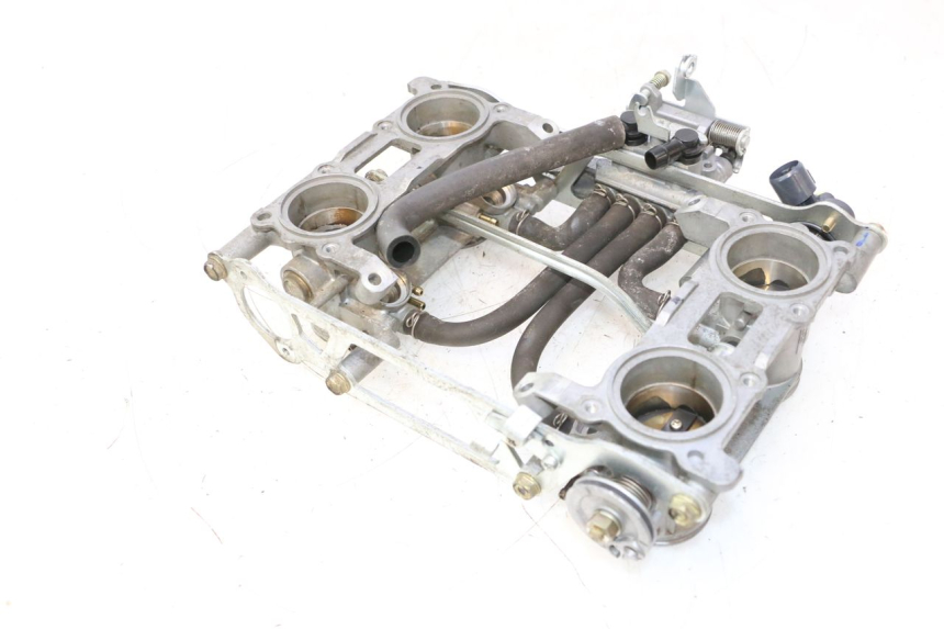 photo de INJECTION HONDA VFR FI RC46 800 (1998 - 2001) - Vue d’ensemble