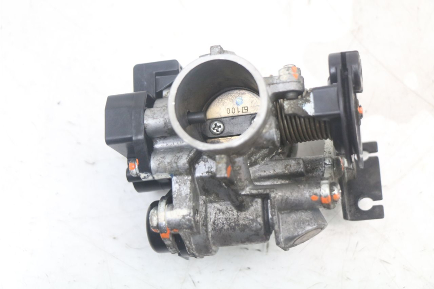 photo de INJECTION YAMAHA XMAX X-MAX ABS 125 (2017 - 2020) - Points de fixation